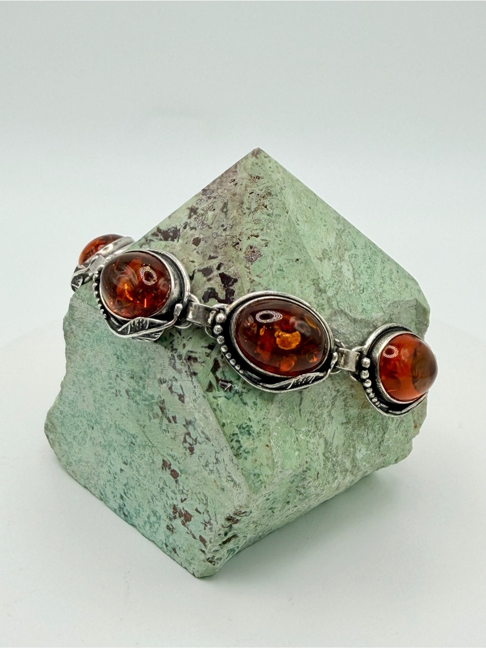 Vintage Oxidized Sterling Silver Leaf Pattern w/Oval Amber Cabochons Bracelet